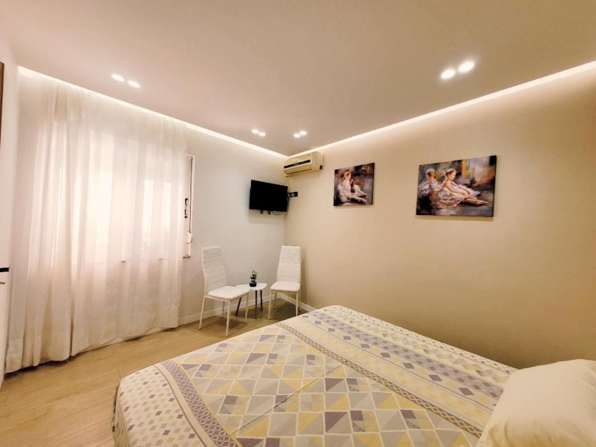 Loi Apartment Sarande Exterior photo