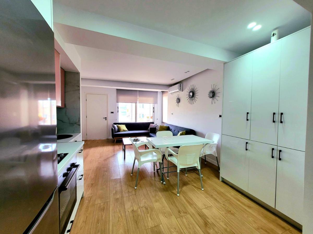 Loi Apartment Sarande Exterior photo