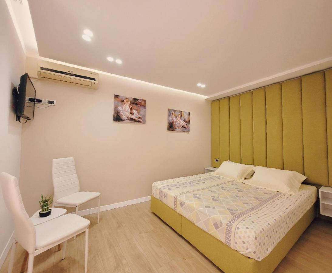 Loi Apartment Sarande Exterior photo