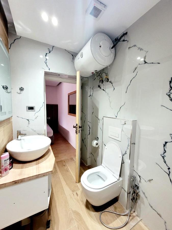 Loi Apartment Sarande Exterior photo